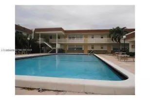 4163 SW 67th Ave, Davie, FL 33314 - Photo 18