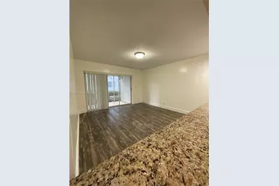 5672 Rock Island Rd #235, Tamarac, FL 33319 - Photo 6