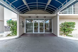 2821 N Miami Beach Blvd, North Miami Beach, FL 33160 - Photo 20