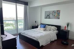 1800 N Bayshore Dr, Miami, FL 33132 - Photo 10