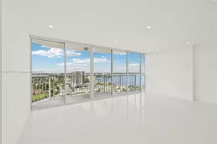 7601 E Treasure Dr, North Bay Village, FL 33141 - Photo 4