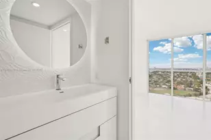 7601 E Treasure Dr, North Bay Village, FL 33141 - Photo 12