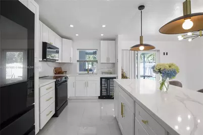 7829 NW 3rd Pl, Margate, FL 33063 - Photo 10