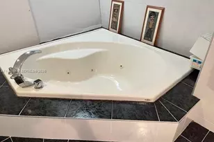 204 191st St, Sunny Isles Beach, FL 33160 - Photo 26