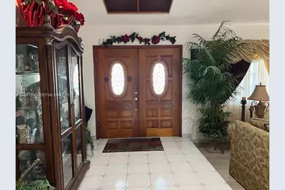 204 191st St, Sunny Isles Beach, FL 33160 - Photo 4