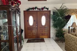 204 191st St, Sunny Isles Beach, FL 33160 - Photo 4