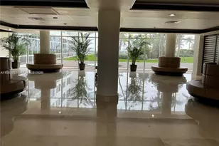 5005 Collins Ave, Miami Beach, FL 33140 - Photo 14