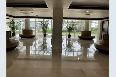 5005 Collins Ave #1523, Miami Beach, FL 33140 - Photo 18