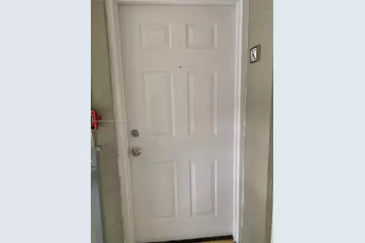 17500 NW 67th Pl #K-4, Hialeah, FL 33015 - Photo 4