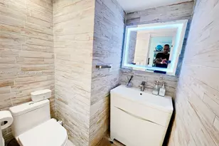 20444 NE 34th Ct, Aventura, FL 33180 - Photo 20