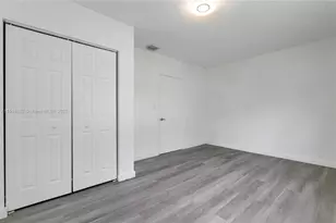 1169 NW 114th St, Miami, FL 33168 - Photo 14