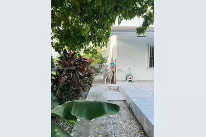 204 191st St, Sunny Isles Beach, FL 33160 - Photo 46