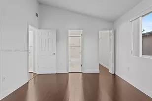 6205 Kendale Lakes Circle, Miami, FL 33183 - Photo 16