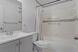 6205 Kendale Lakes Circle, Miami, FL 33183 - Photo 20