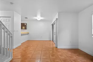 6205 Kendale Lakes Circle, Miami, FL 33183 - Photo 10