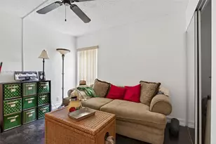 2206 S Cypress Bend Dr, Pompano Beach, FL 33069 - Photo 16