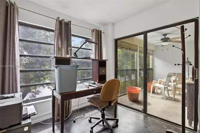 2206 S Cypress Bend Dr #301, Pompano Beach, FL 33069 - Photo 12