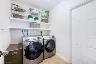 4394 Fox Ridge Dr, Weston, FL 33331 - Photo 14