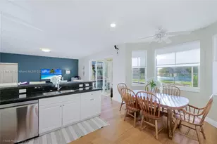 4394 Fox Ridge Dr, Weston, FL 33331 - Photo 10