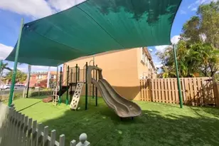 6201 NW 114th Pl, Doral, FL 33178 - Photo 40