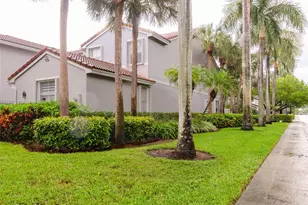 1115 Cherrypalm, Hollywood, FL 33019 - Photo 2