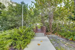 2851 NE 183rd St, Aventura, FL 33160 - Photo 36