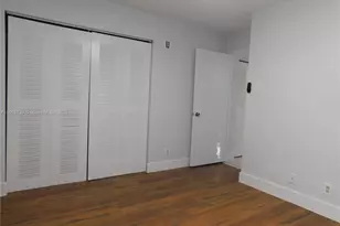 2851 W River Run Cir W, Miramar, FL 33025 - Photo 20