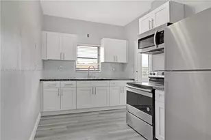 327 SW 20th St, Fort Lauderdale, FL 33315 - Photo 8