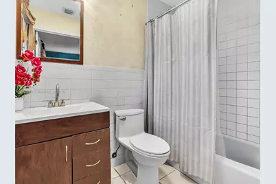1307 NW 11 Street, Fort Lauderdale, FL 33311 - Photo 10
