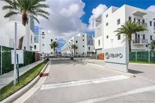 9115 NW 33rd St, Doral, FL 33172 - Photo 1