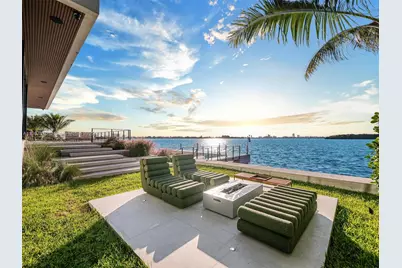11400 N Bayshore Dr, North Miami, FL 33181 - Photo 10