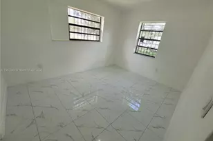 11275 NW 17th Ave, Miami, FL 33167 - Photo 20