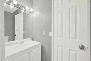 960 N Franklin Ave, Homestead, FL 33034 - Photo 12