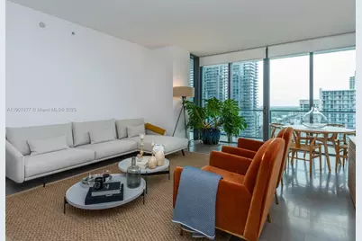 68 SE 6th St #2304, Miami, FL 33131 - Photo 1