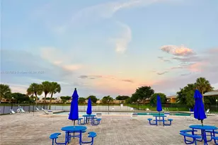 10554 NW 3rd St, Pembroke Pines, FL 33026 - Photo 58