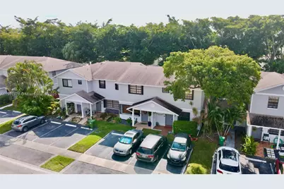 10554 NW 3rd St, Pembroke Pines, FL 33026 - Photo 66