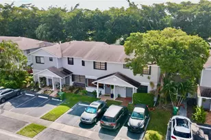 10554 NW 3rd St, Pembroke Pines, FL 33026 - Photo 66