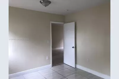 1940 Washington Ave #15, Opa-Locka, FL 33054 - Photo 10