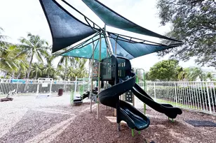 4056 Timber Cove Ln, Weston, FL 33332 - Photo 18