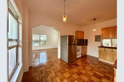 4035 N Meridian Ave #206, Miami Beach, FL 33140 - Photo 12