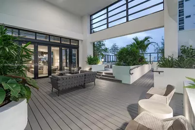 221 SW 12th St #1718, Miami, FL 33130 - Photo 28