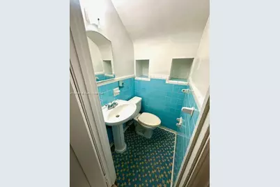 821 W 39th St #1, Miami Beach, FL 33140 - Photo 10