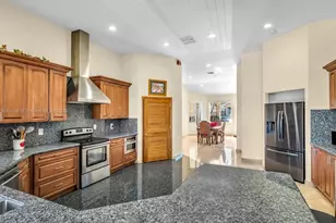 2710 Walkers Way, Weston, FL 33331 - Photo 22