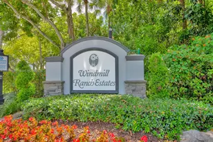 2710 Walkers Way, Weston, FL 33331 - Photo 2