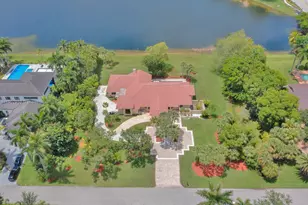 2710 Walkers Way, Weston, FL 33331 - Photo 48