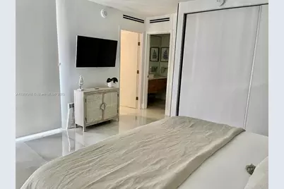 100 Bayview Dr #2005, Sunny Isles Beach, FL 33160 - Photo 18
