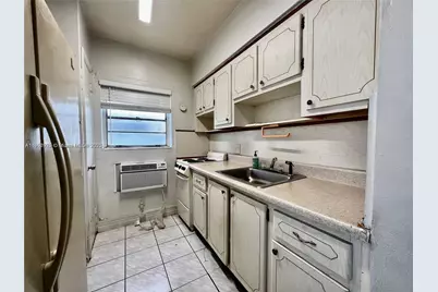 8531 Harding Ave #1, Miami Beach, FL 33141 - Photo 6