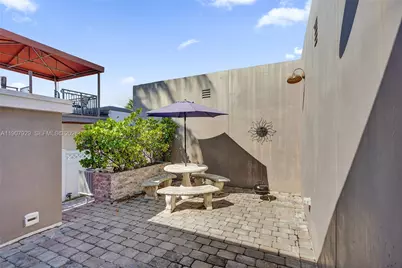 322 Oklahoma St, Hollywood, FL 33019 - Photo 50