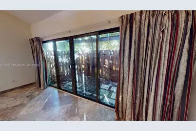 4222 SW 87th Ter, Davie, FL 33328 - Photo 14
