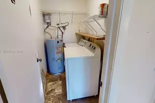 4222 SW 87th Terrace, Davie, FL 33328 - Photo 6